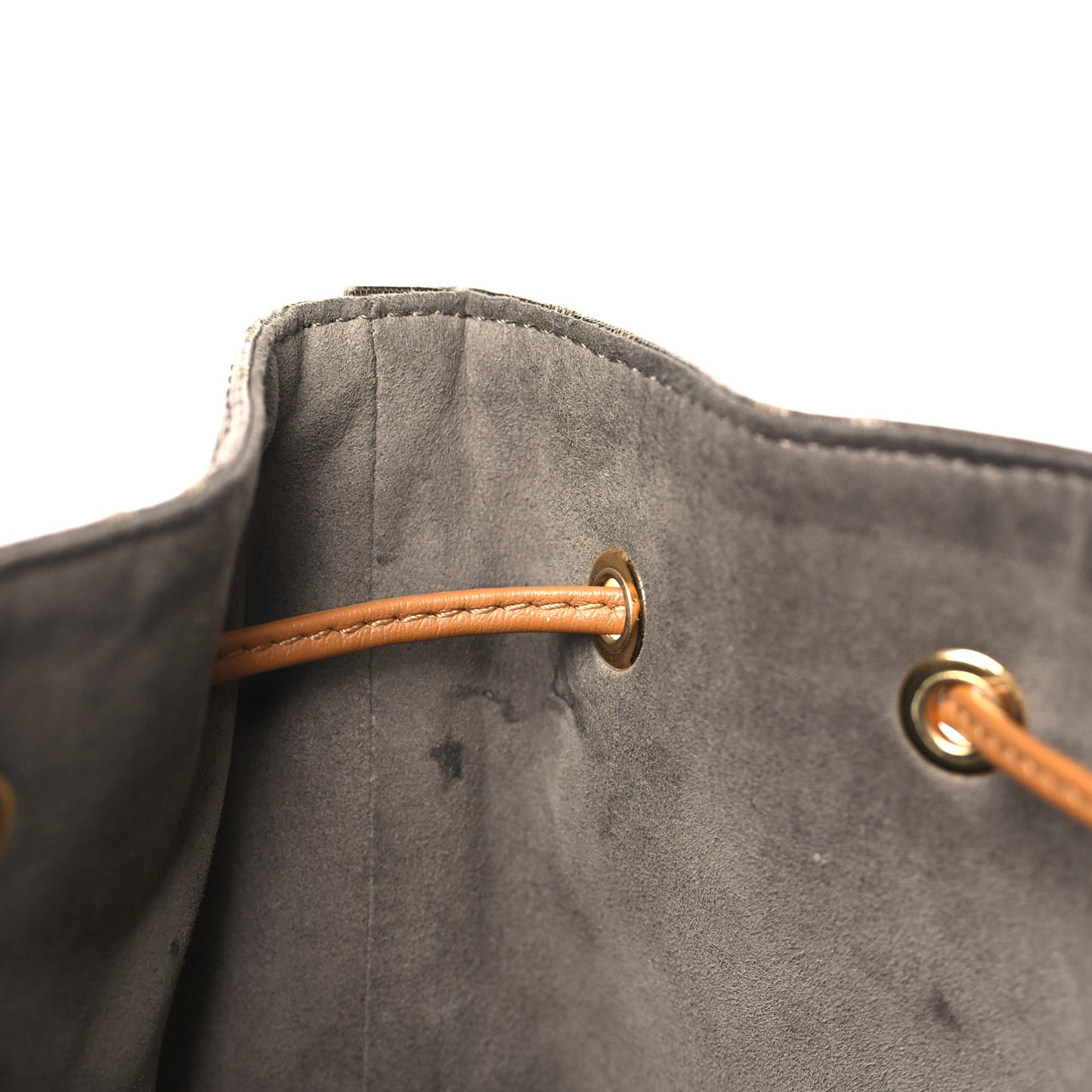 Glazed Fabric Vitello Grace F is Fendi FF 1974 Stamp Patch Grande Mon Tresor Bucket Bag Mogano Panna Nocciola