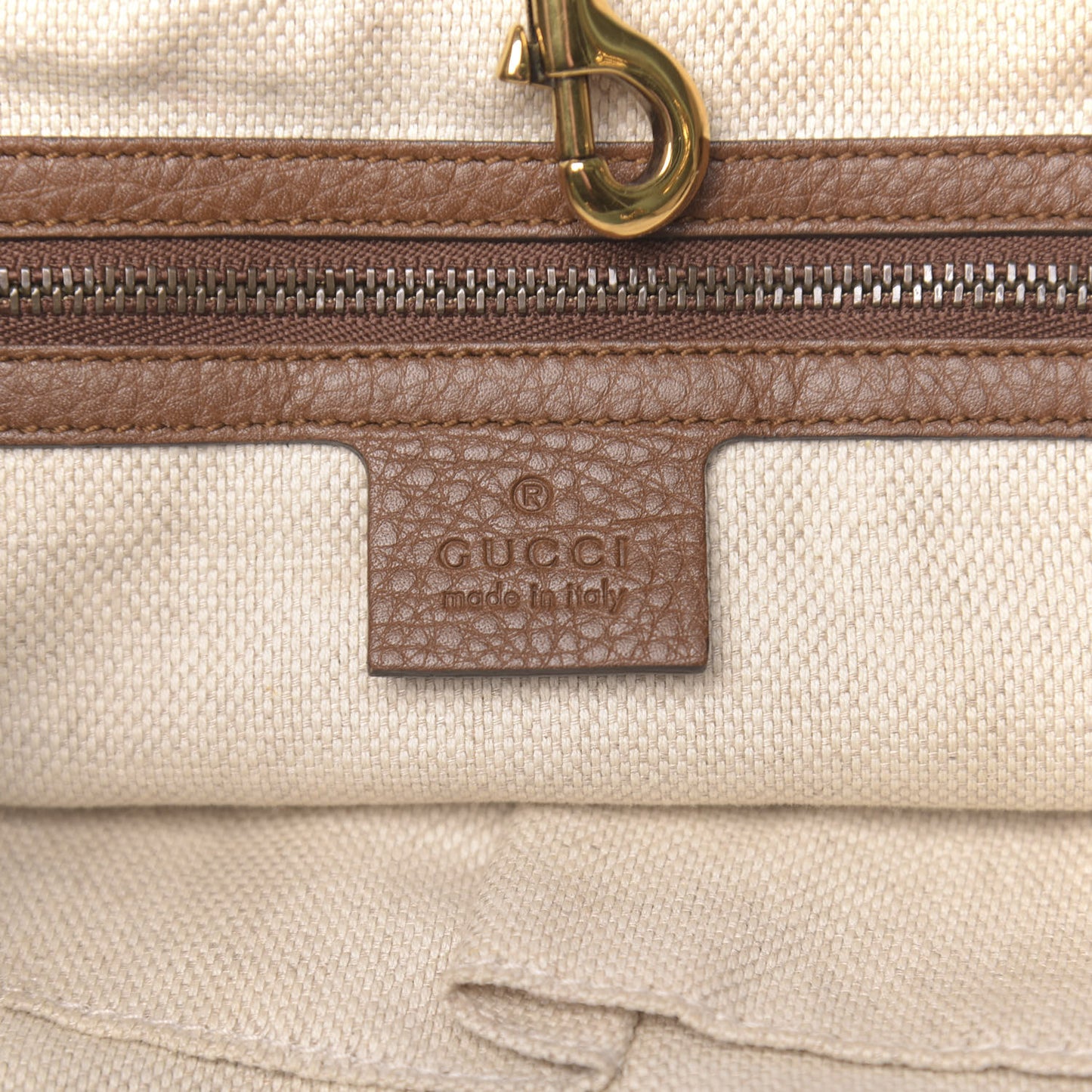 Denim Medium Soho Chain Shoulder Bag Blue