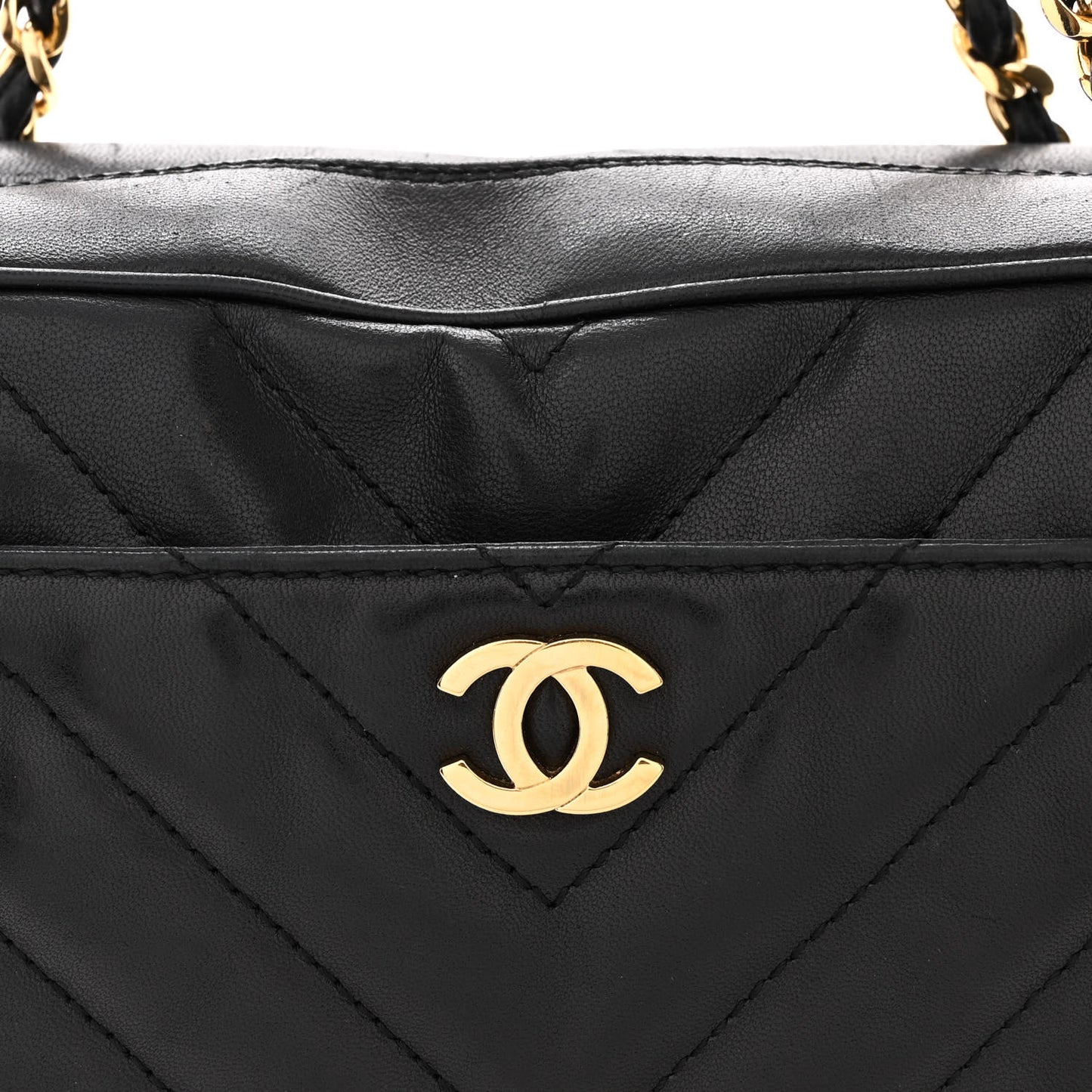 Lambskin Chevron Quilted Camera Case Black