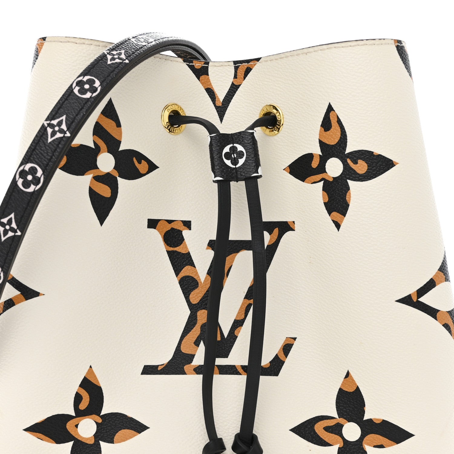 Louis Vuitton Monogram Giant Jungle NéoNoé Ivory 9 of 13