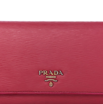 Prada Vitello Move Oro Chain Wallet 8 of 8