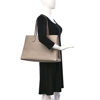 Louis Vuitton Grained Calfskin Lockme Shopper Greige 2 of 8