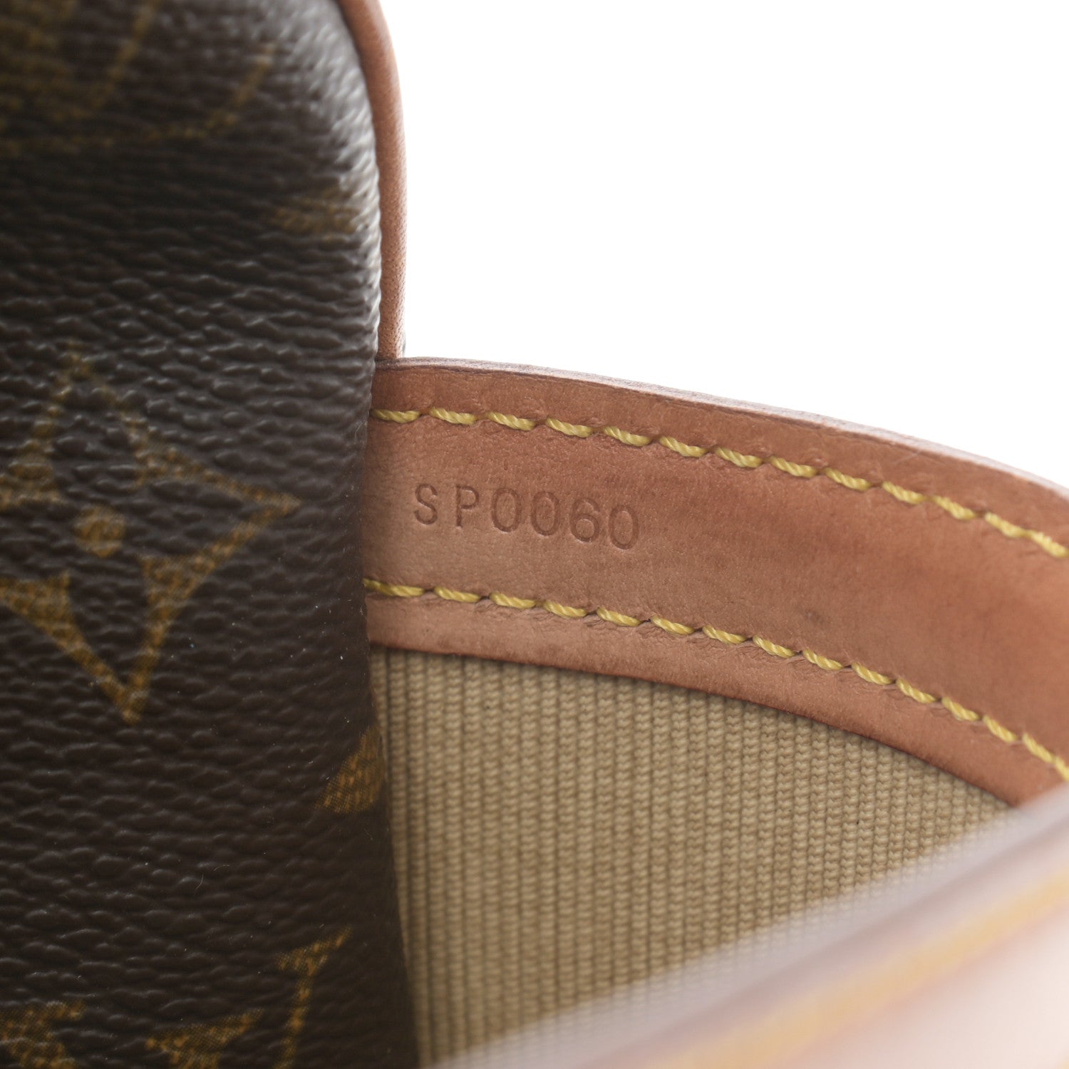 Louis Vuitton Monogram Reporter PM 7 of 12