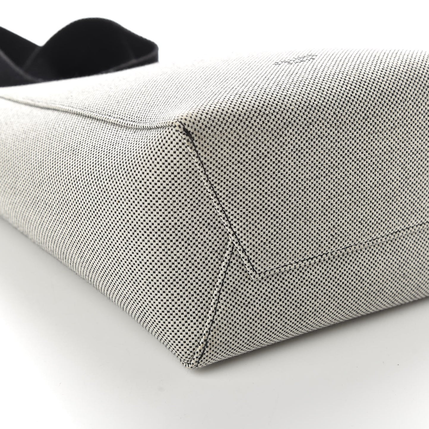 Textured Canvas Small Sangle Bucket Bag Black White