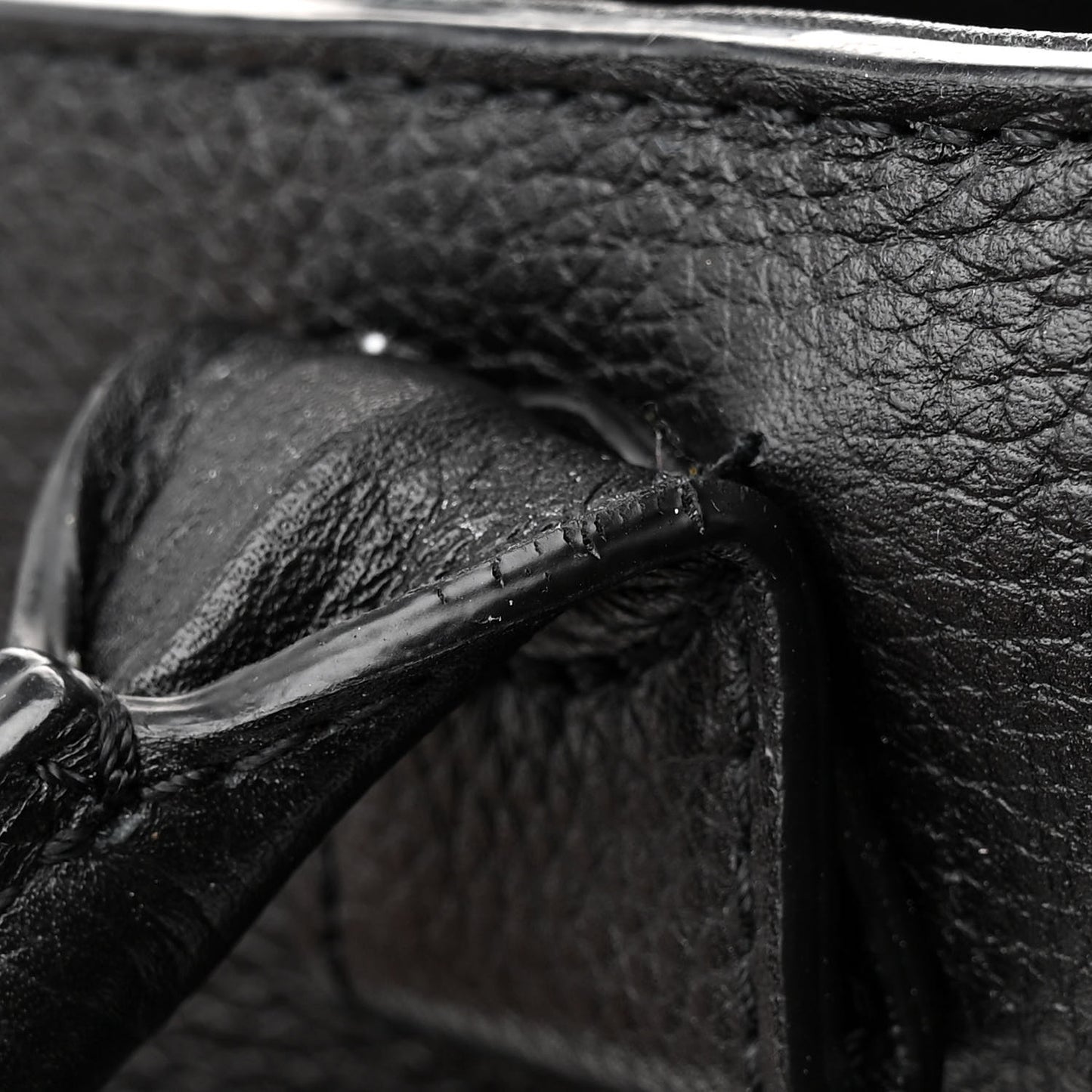 Grained Calfskin Small Neo Executive Shopper Tote Black