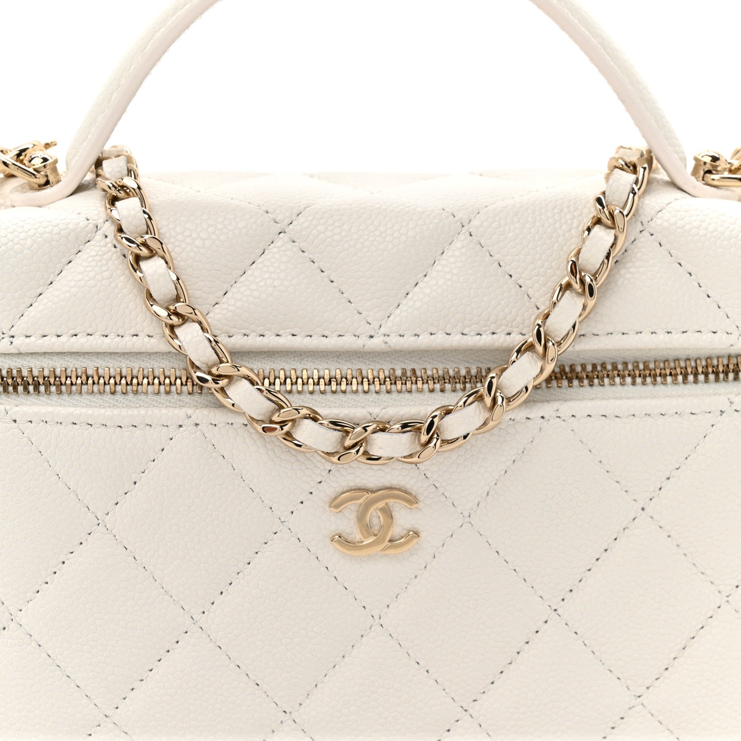 Caviar Quilted Top Handle Slim Vanity With Chain White