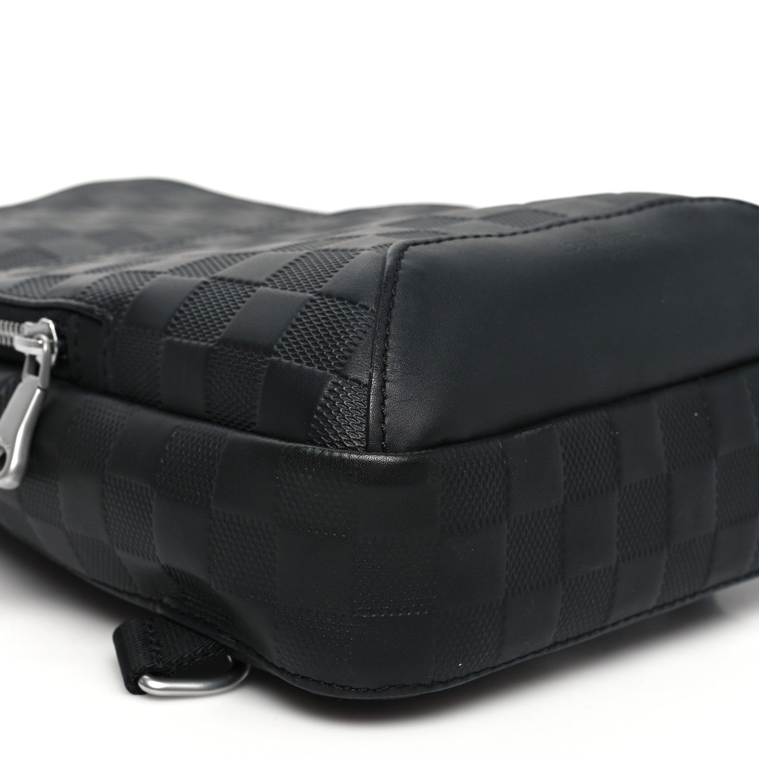 Louis Vuitton Damier Infini Avenue Sling Bag Onyx 10 of 11