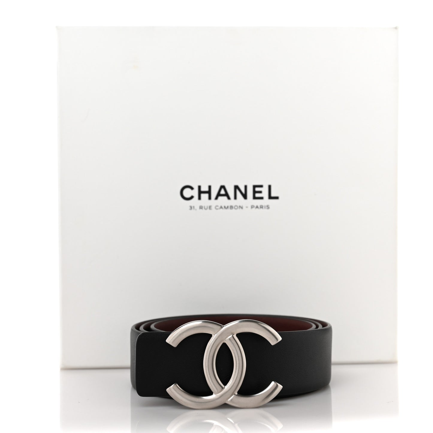 Calfskin CC Reversible Belt 75 Black Burgundy