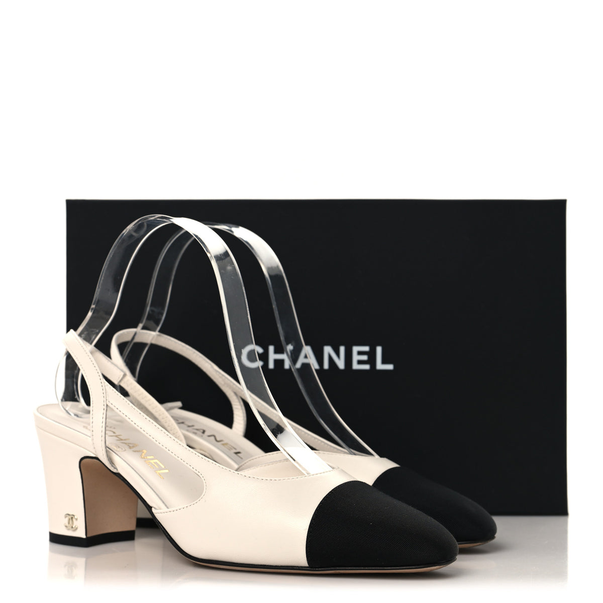 Chanel Goatskin Grosgrain Cap Toe CC Slingback Pumps 38 White Black 10 of 10