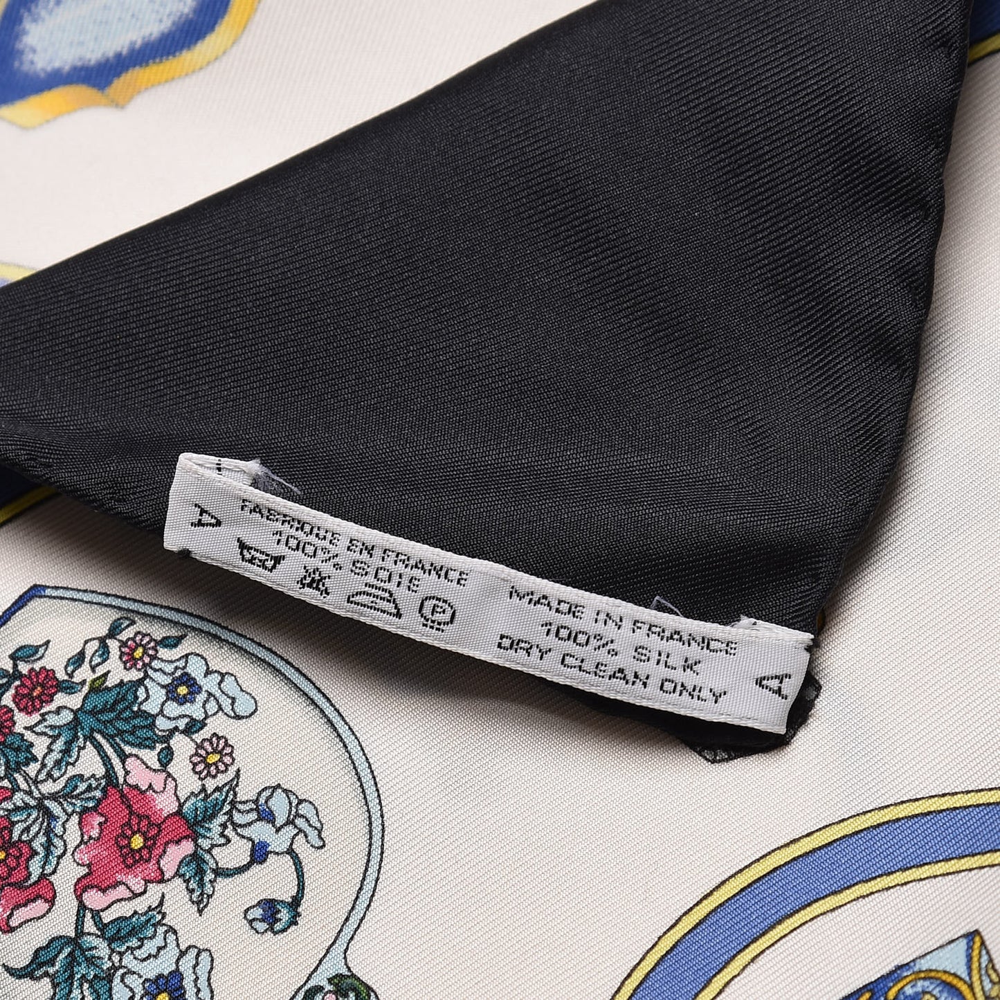 Silk Qu' Importe Le Falcon Pocket Square