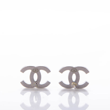 Chanel Baguette Crystal CC Earrings Silver 3 of 4