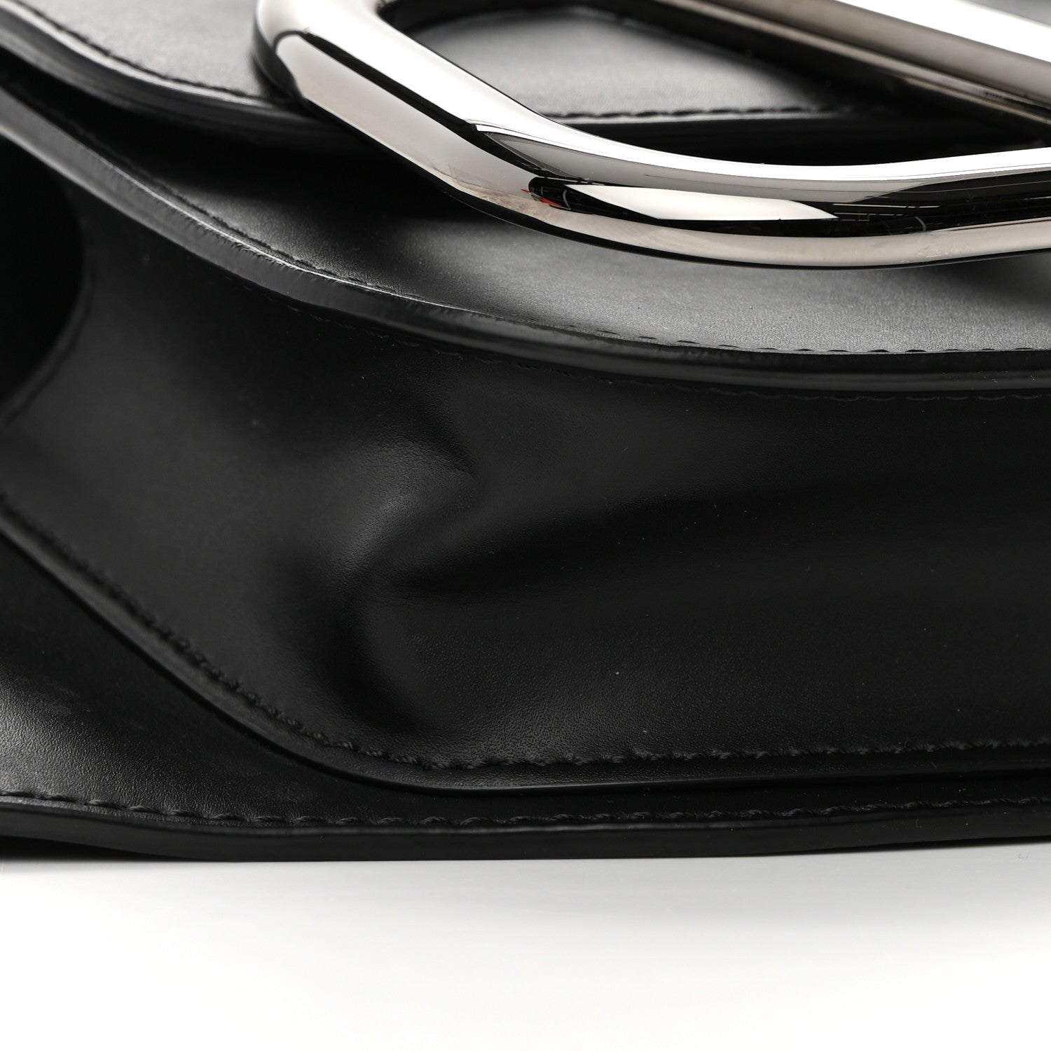 Valentino Garavani Calfskin Supervee Belt Bag Black 8 of 13