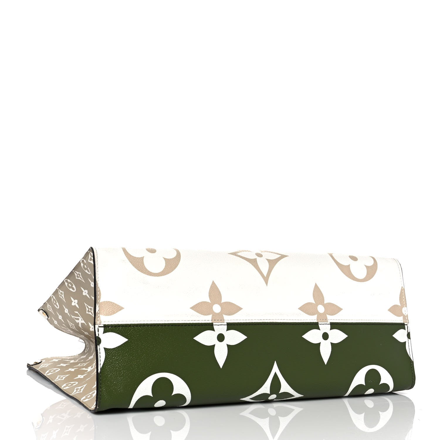 Louis Vuitton Monogram Giant Onthego GM Kaki Beige 4 of 10