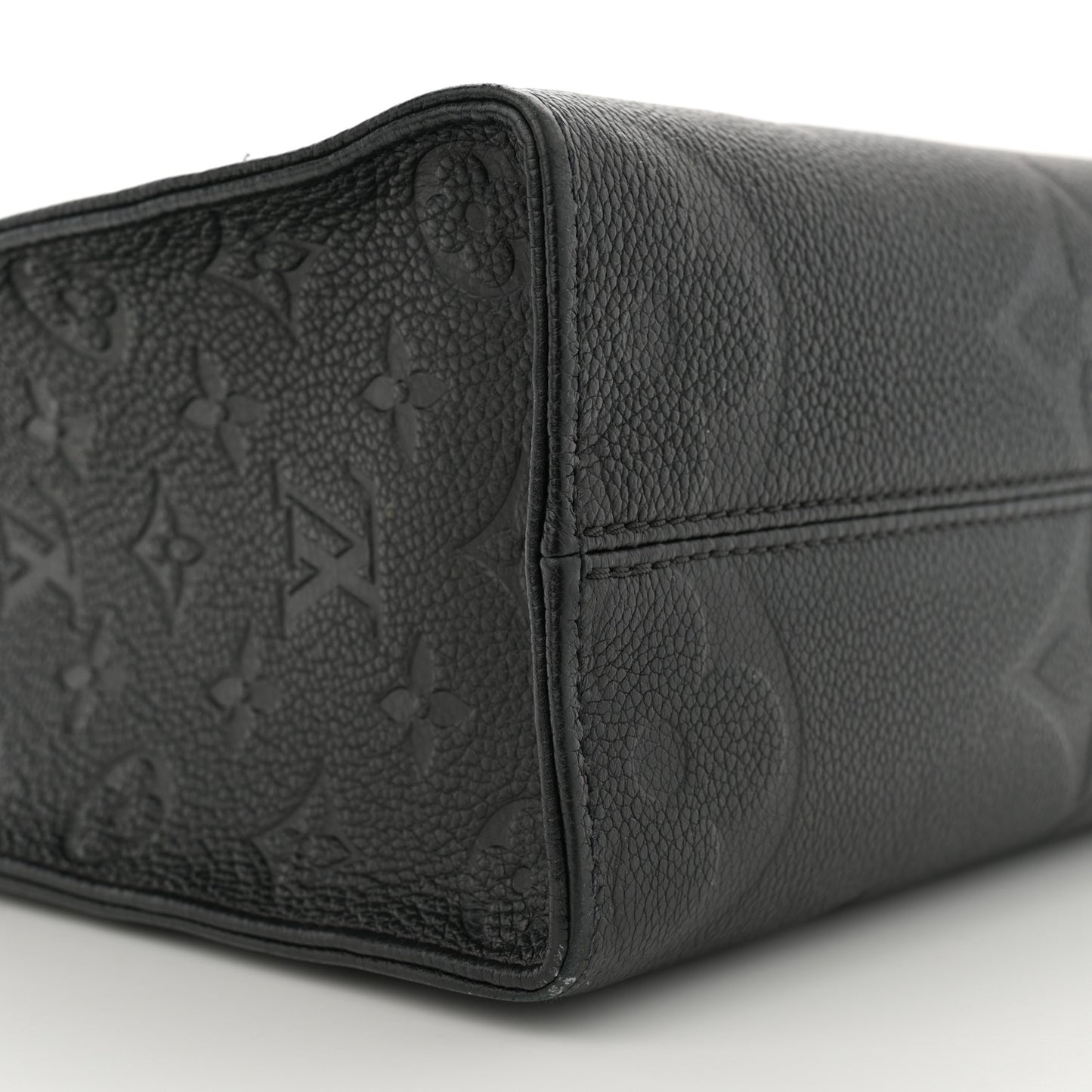 Empreinte Monogram Giant Onthego PM Black