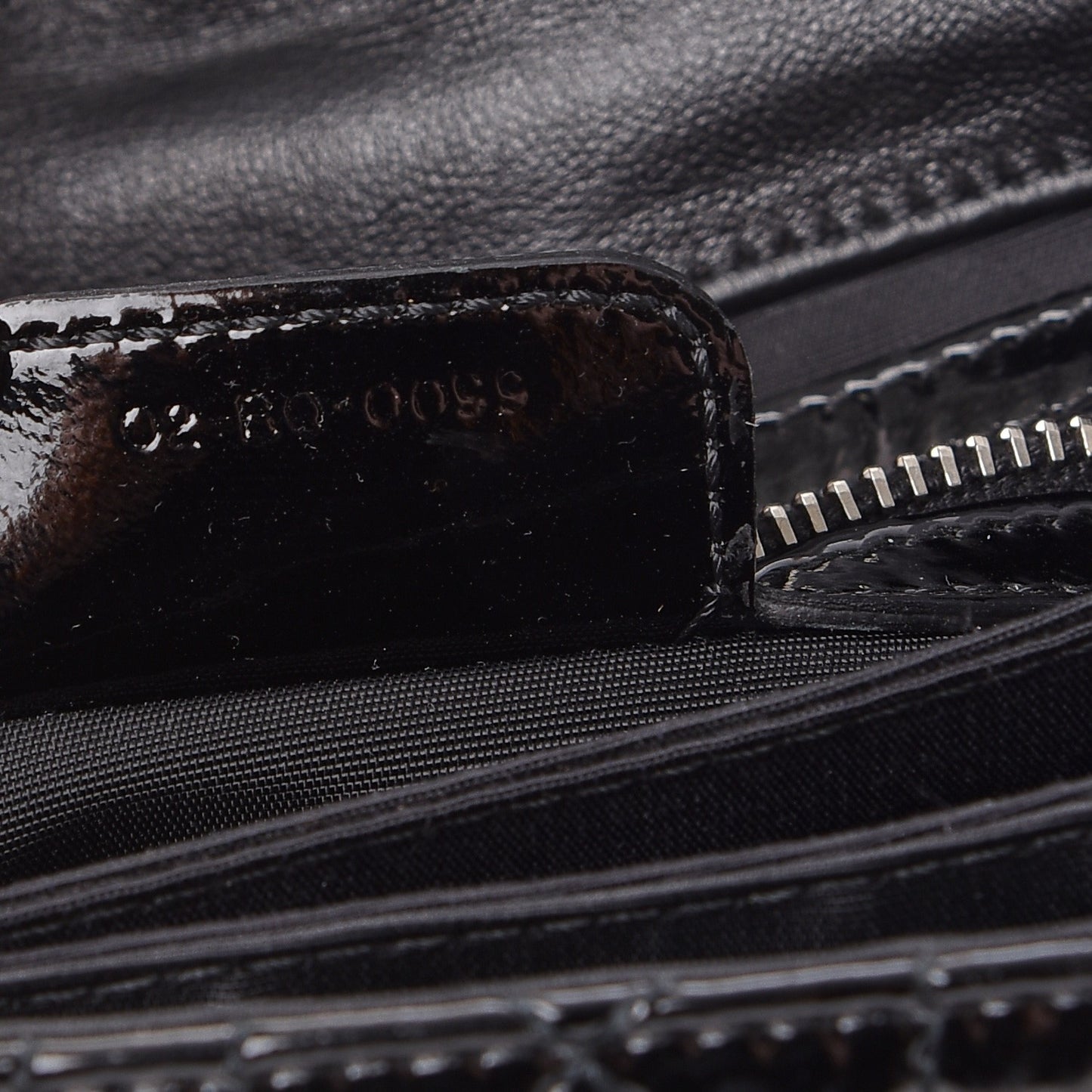 Patent Cannage New Lock Flap Black