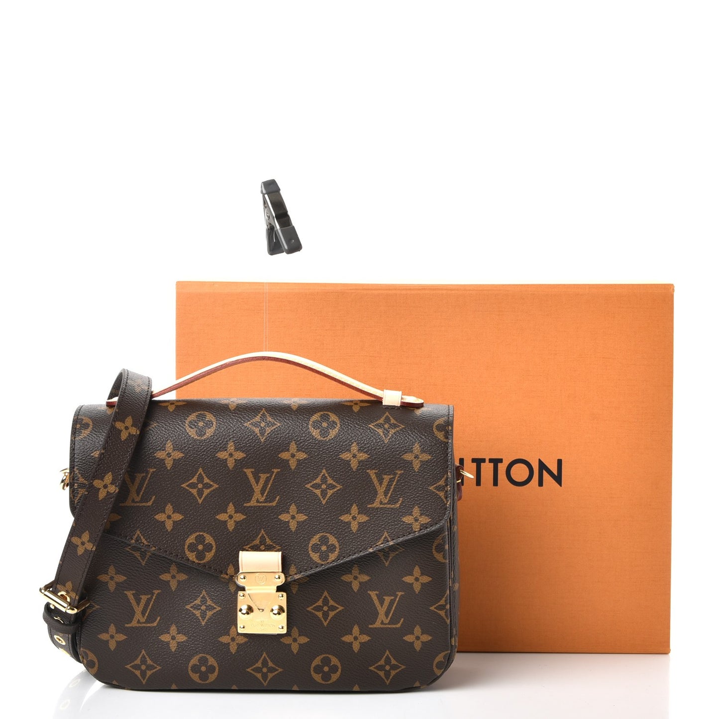 Monogram Pochette Metis