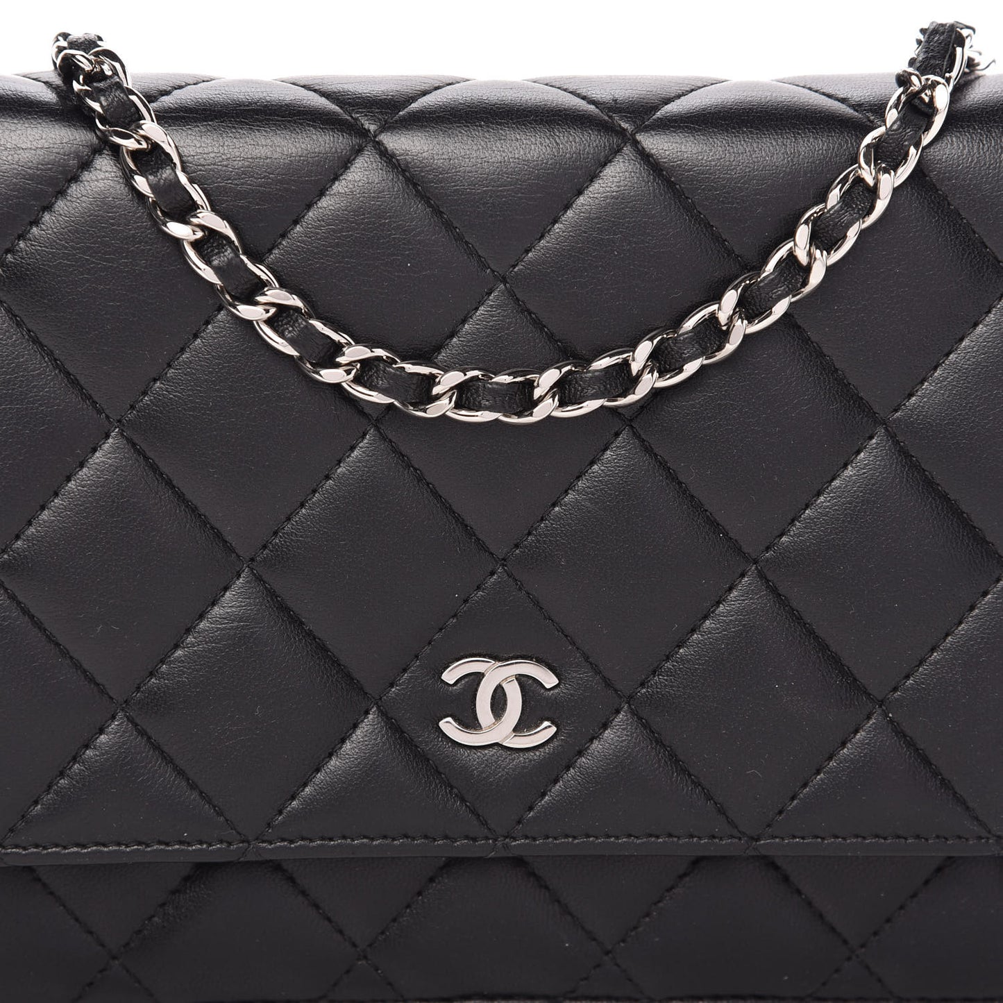 Lambskin Quilted Wallet On Chain WOC Black