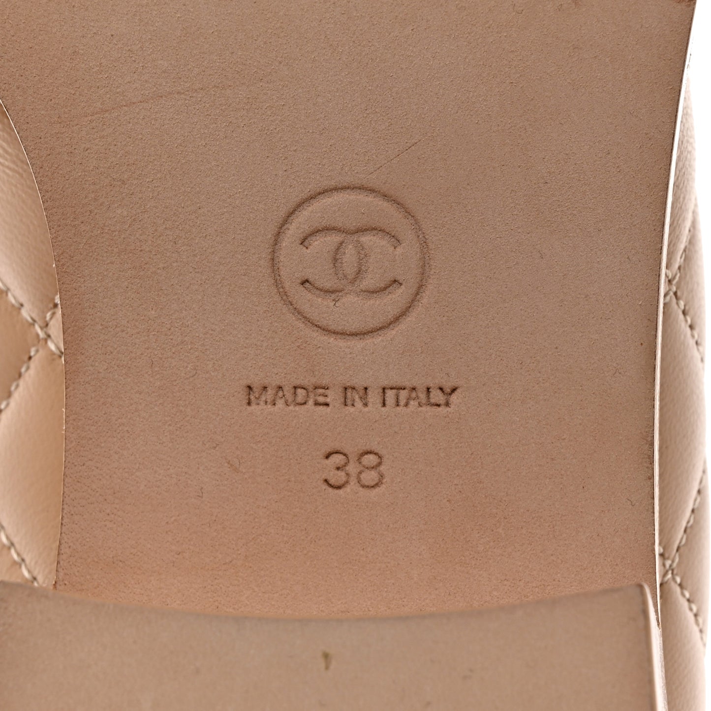 Lambskin Quilted CC Heart Loafers 38 Beige