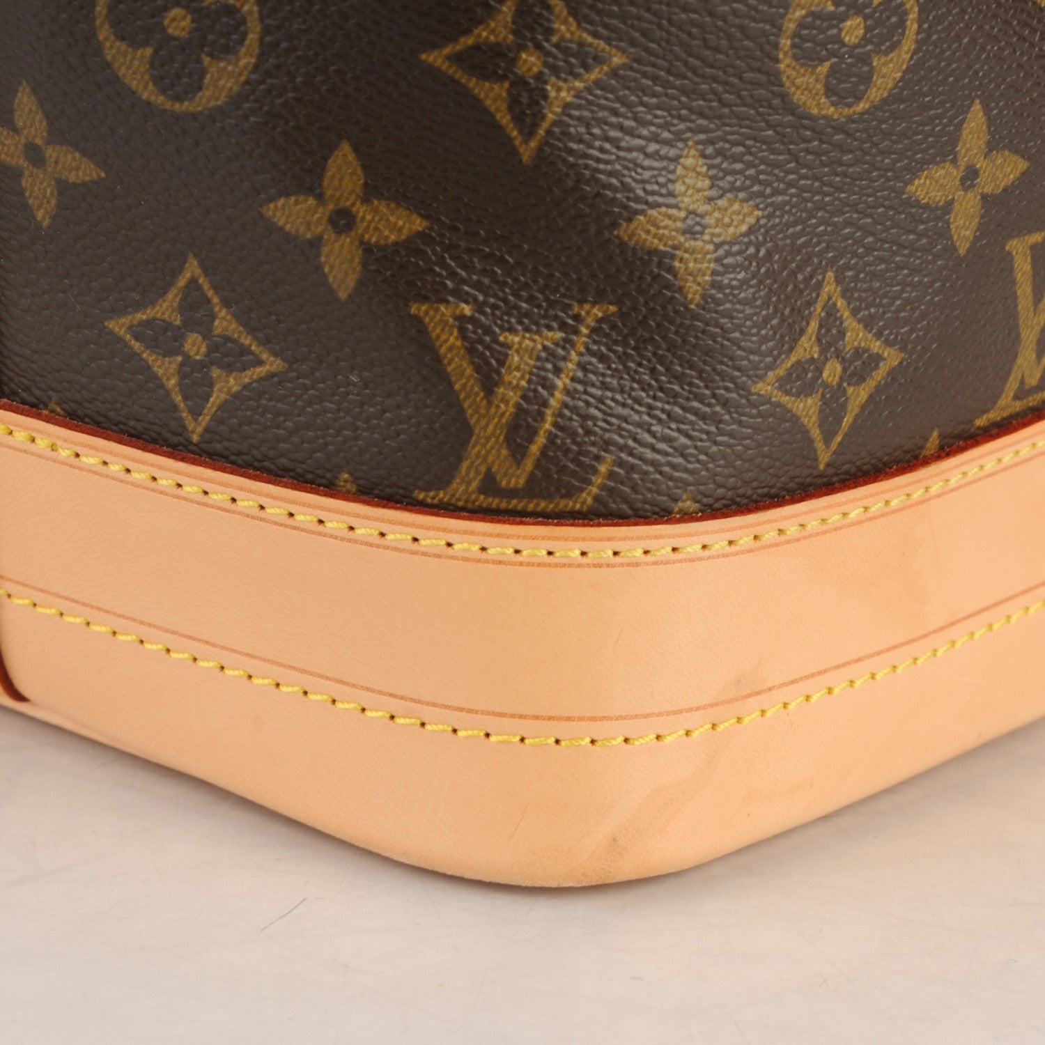 Louis Vuitton Monogram Noe 9 of 10