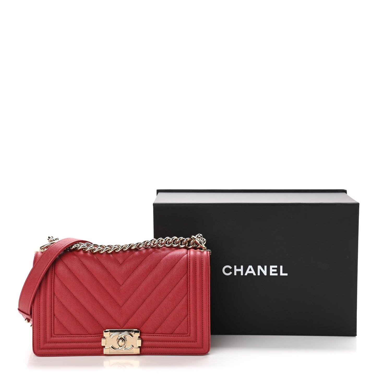 Caviar Chevron Quilted Medium Boy Flap Red
