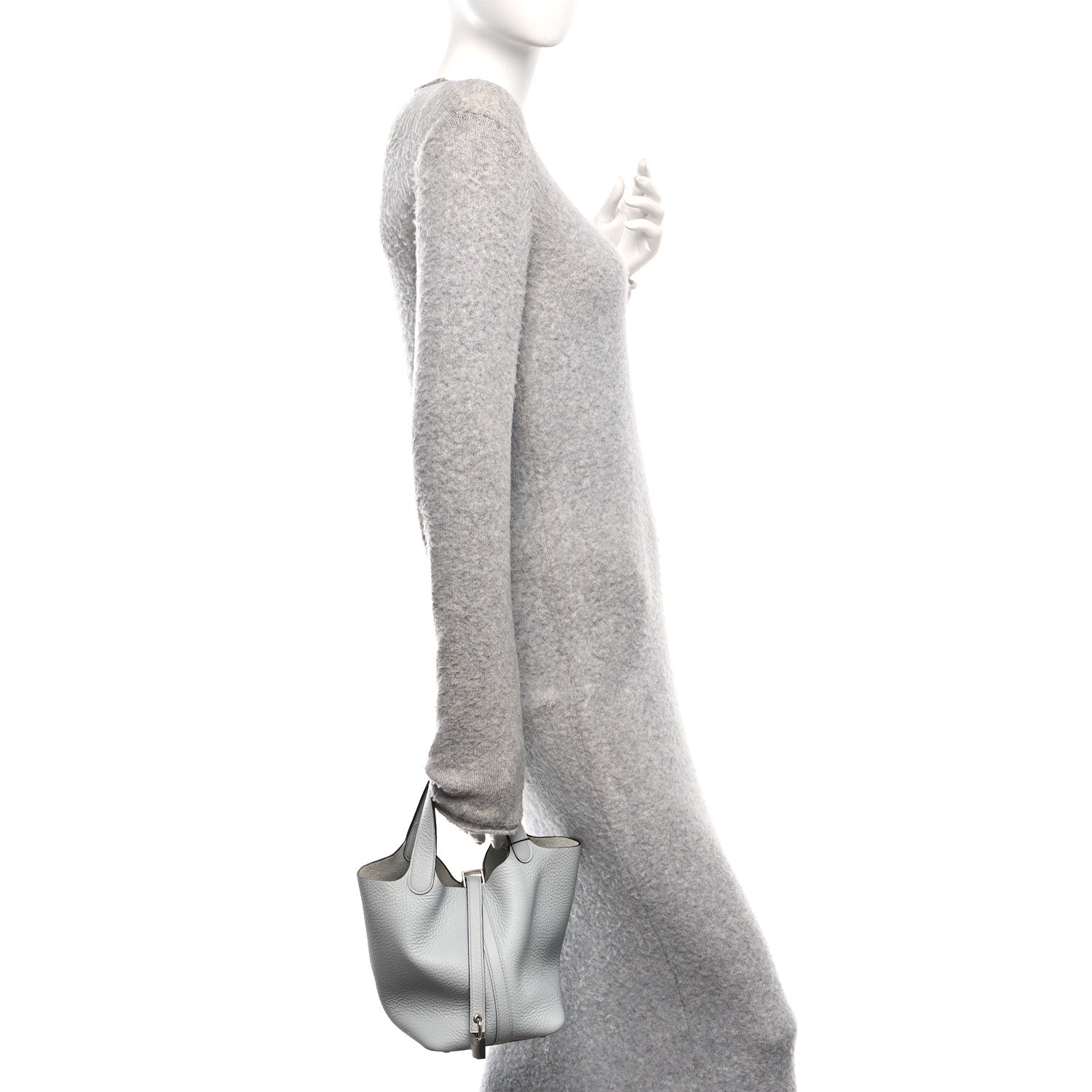 Hermes Taurillon Clemence Picotin Lock 18 PM Bleu Pale 2 of 13