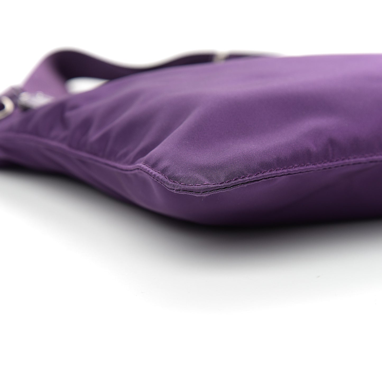 Nylon Vela Saffiano Flat Messenger Bag Ciclamino