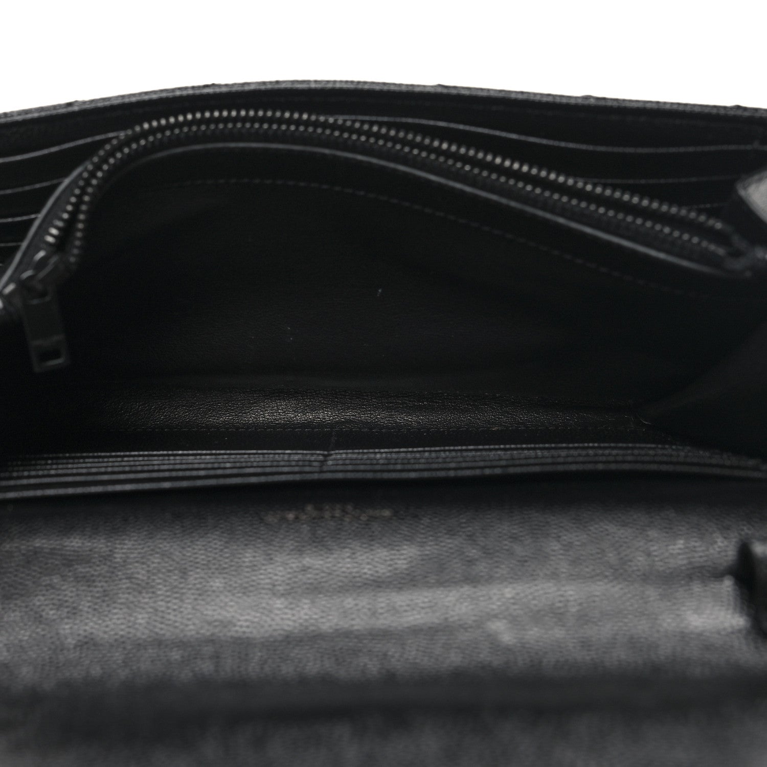 Saint Laurent Grain De Poudre Matelasse Chevron Monogram Monochrome Chain Wallet Black 5 of 11