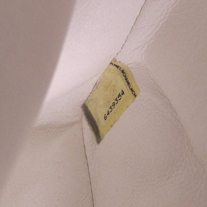 Chanel Patent Cube Classic E/W Medium Flap White 11 of 12
