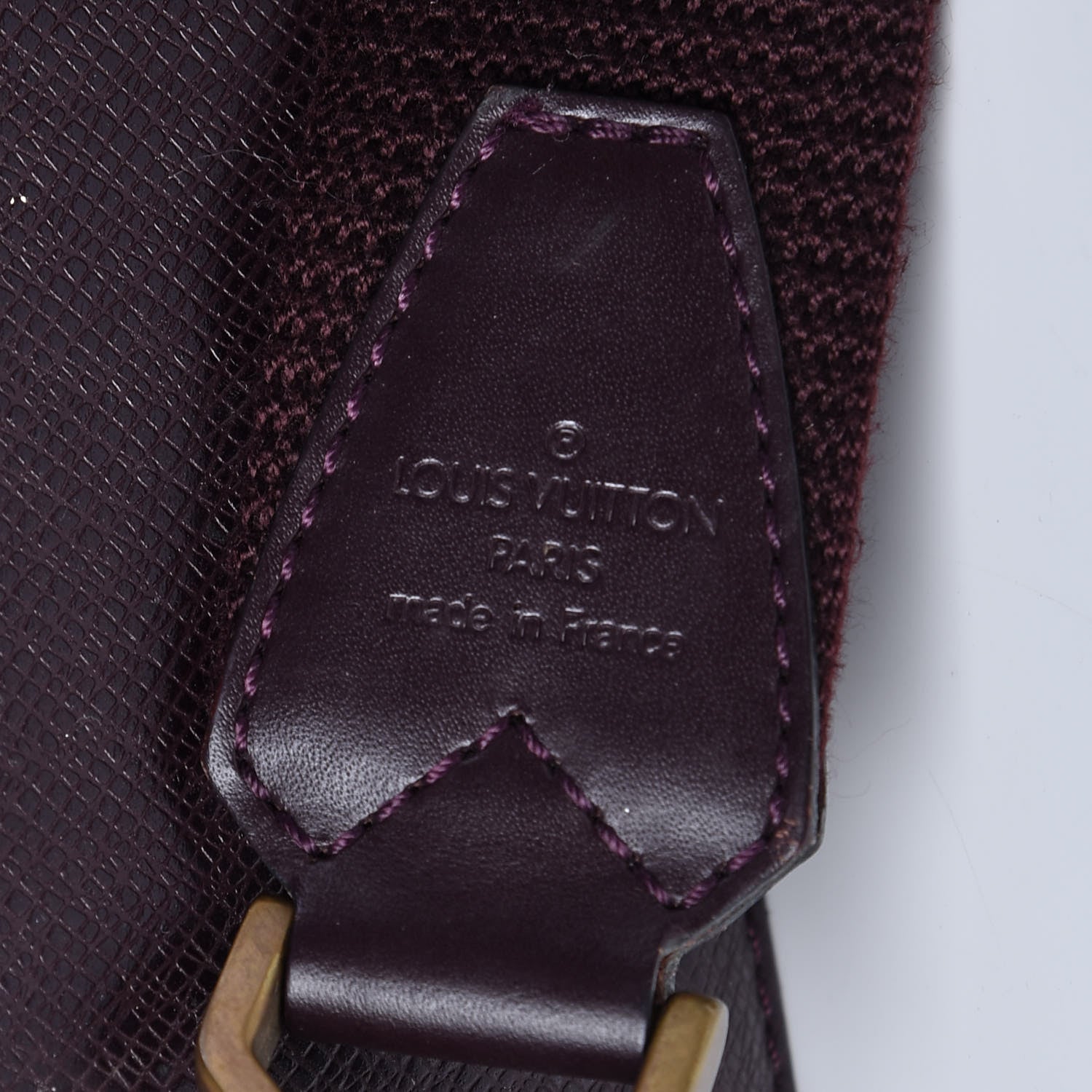 Louis Vuitton Taiga Canvas 5 Hanger Garment Carrier Bordeaux 8 of 20