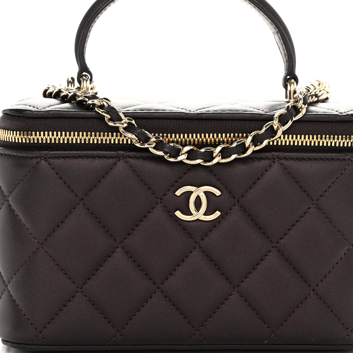 Iridescent Lambskin Quilted Small Top Handle Vanity Case With Chain Burgundy