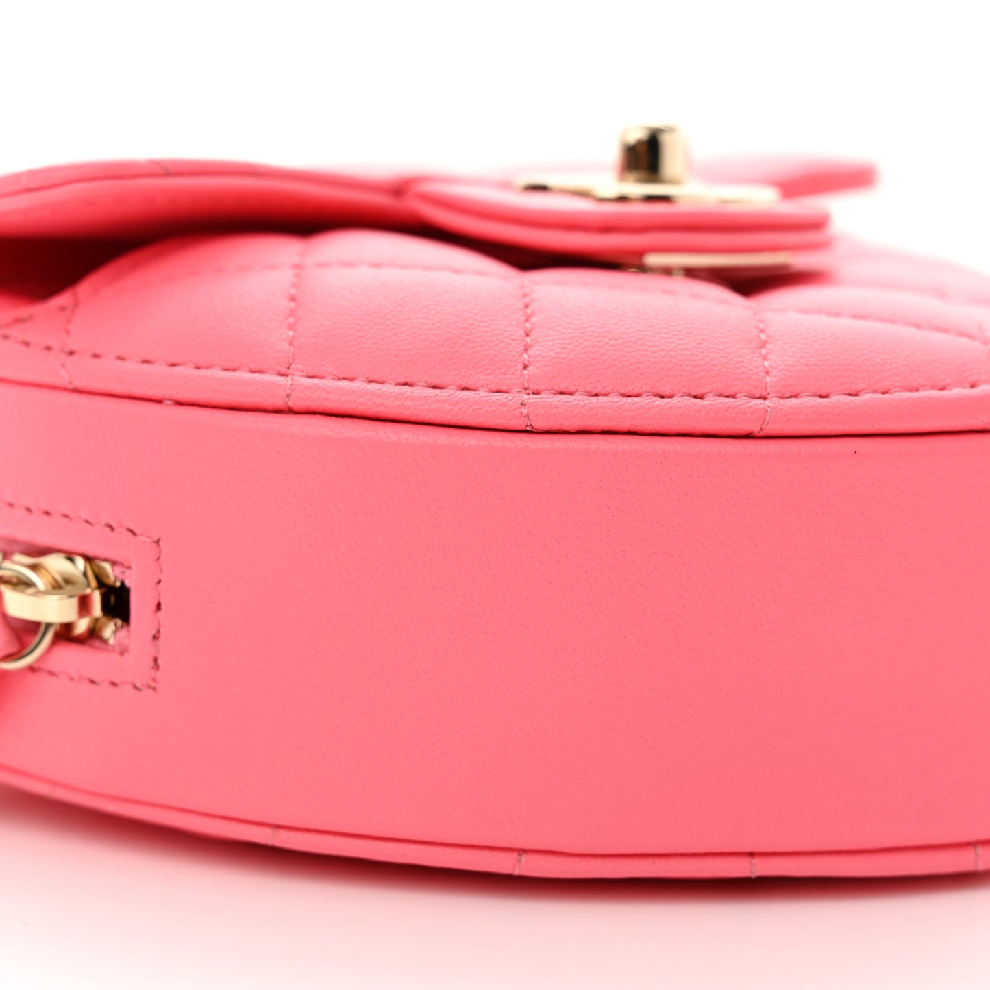 Lambskin Quilted CC In Love Heart Clutch With Chain Pink