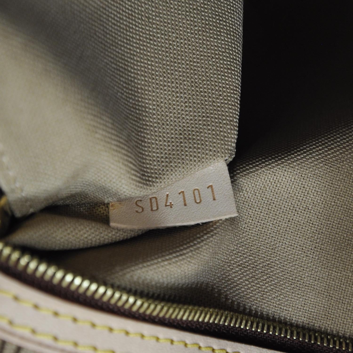 Louis Vuitton Monogram Delightful GM 8 of 8