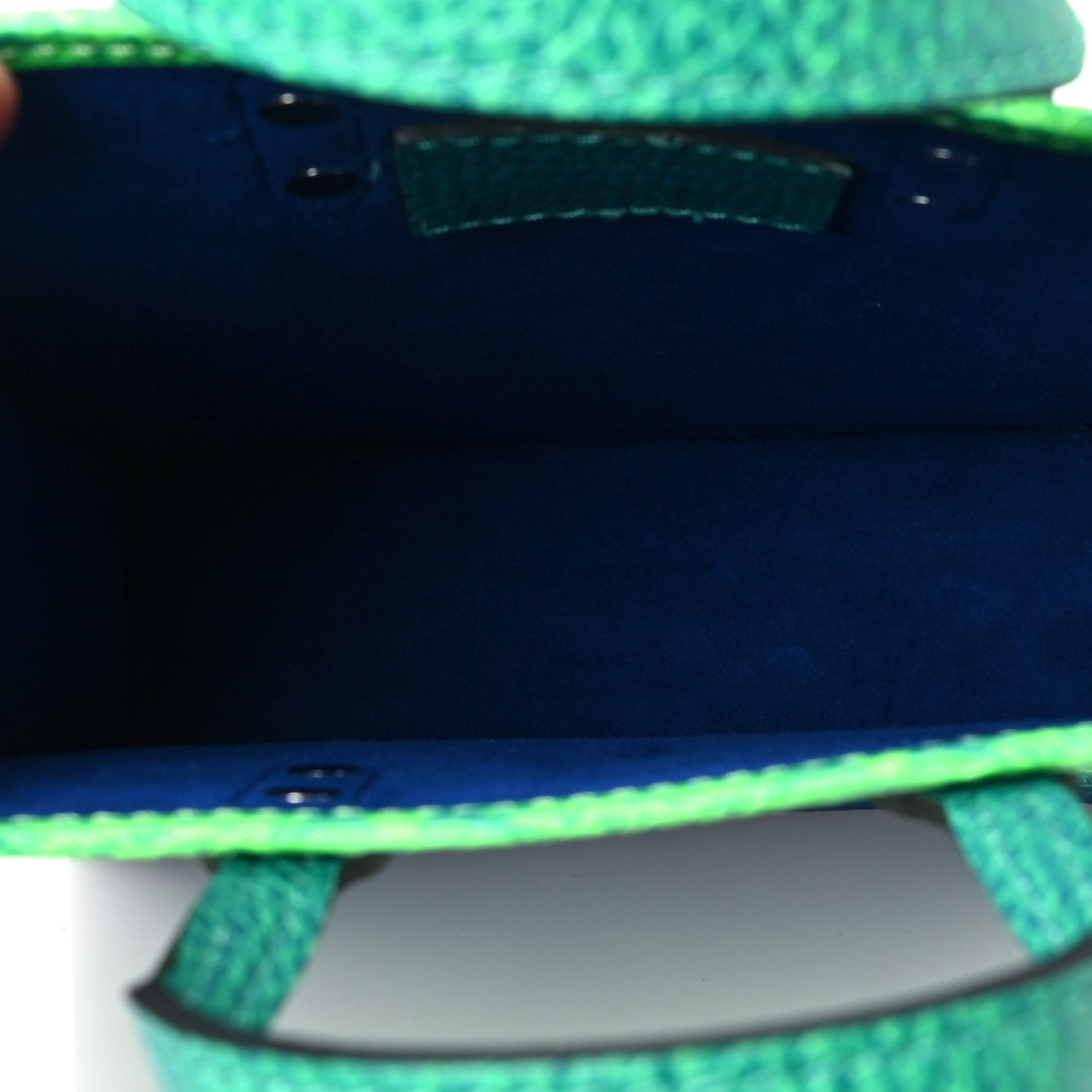 Louis Vuitton Taurillon Illusion Sac Plat XS Bleu Vert 4 of 6