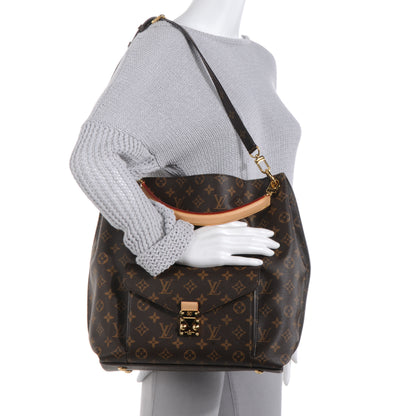 Louis Vuitton Monogram Metis 2 of 7