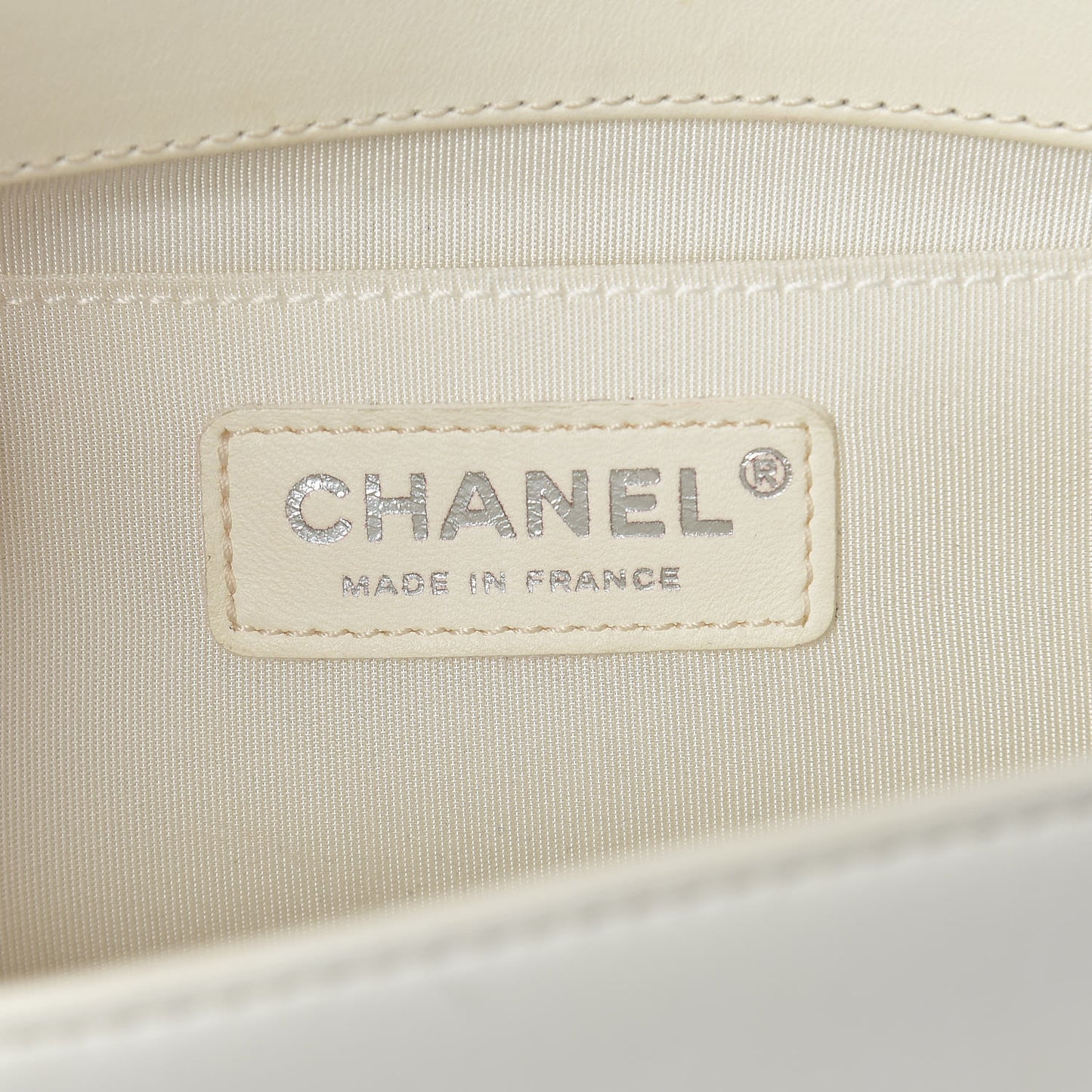 Lambskin Chevron Quilted Medium Boy Flap Ivory