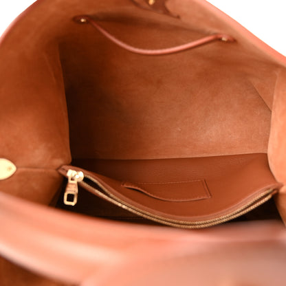 Louis Vuitton Smooth Grained Calfskin Capucines GM Souple Cognac 5 of 10