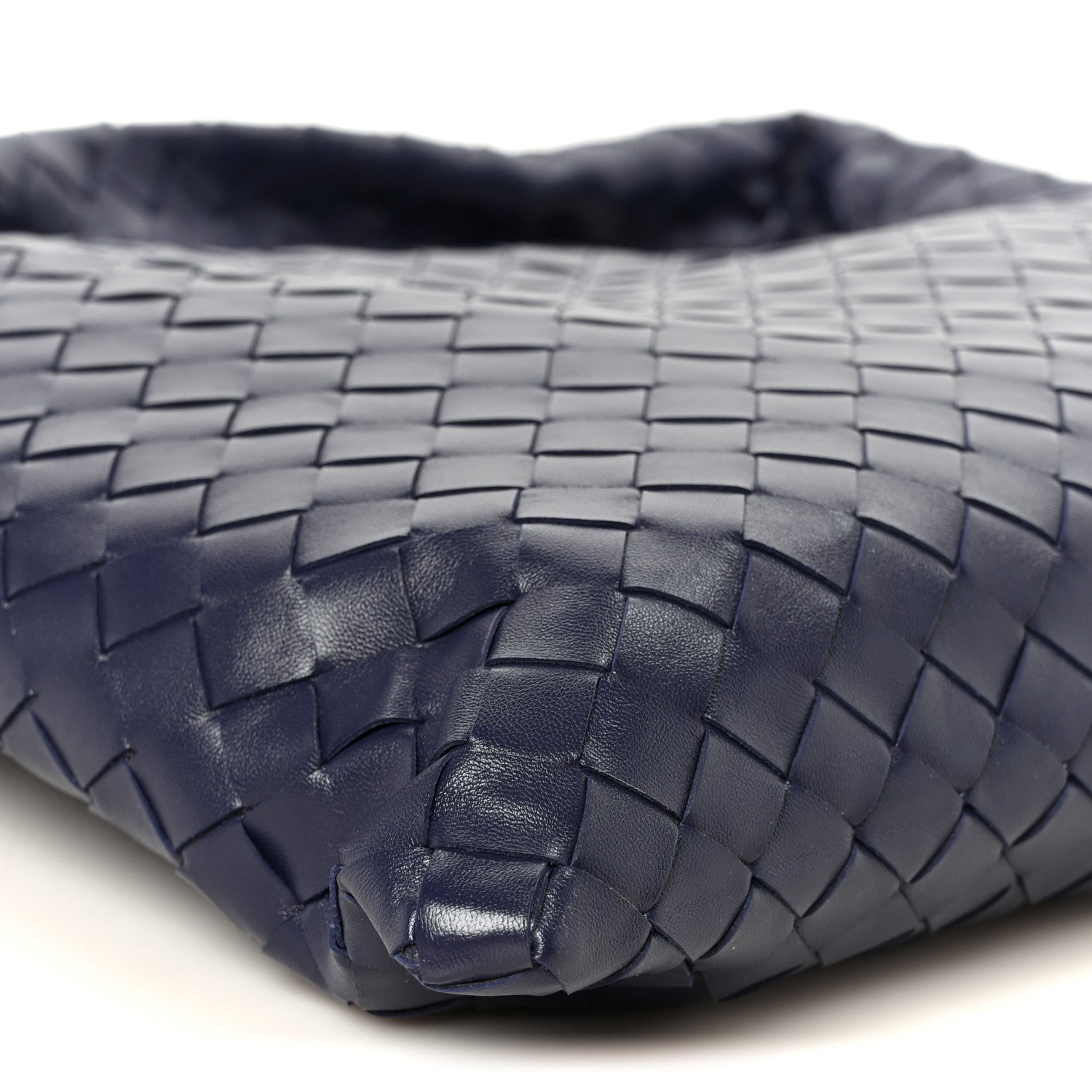 Bottega Veneta Calfskin Intrecciato Small Hop Duke 10 of 11