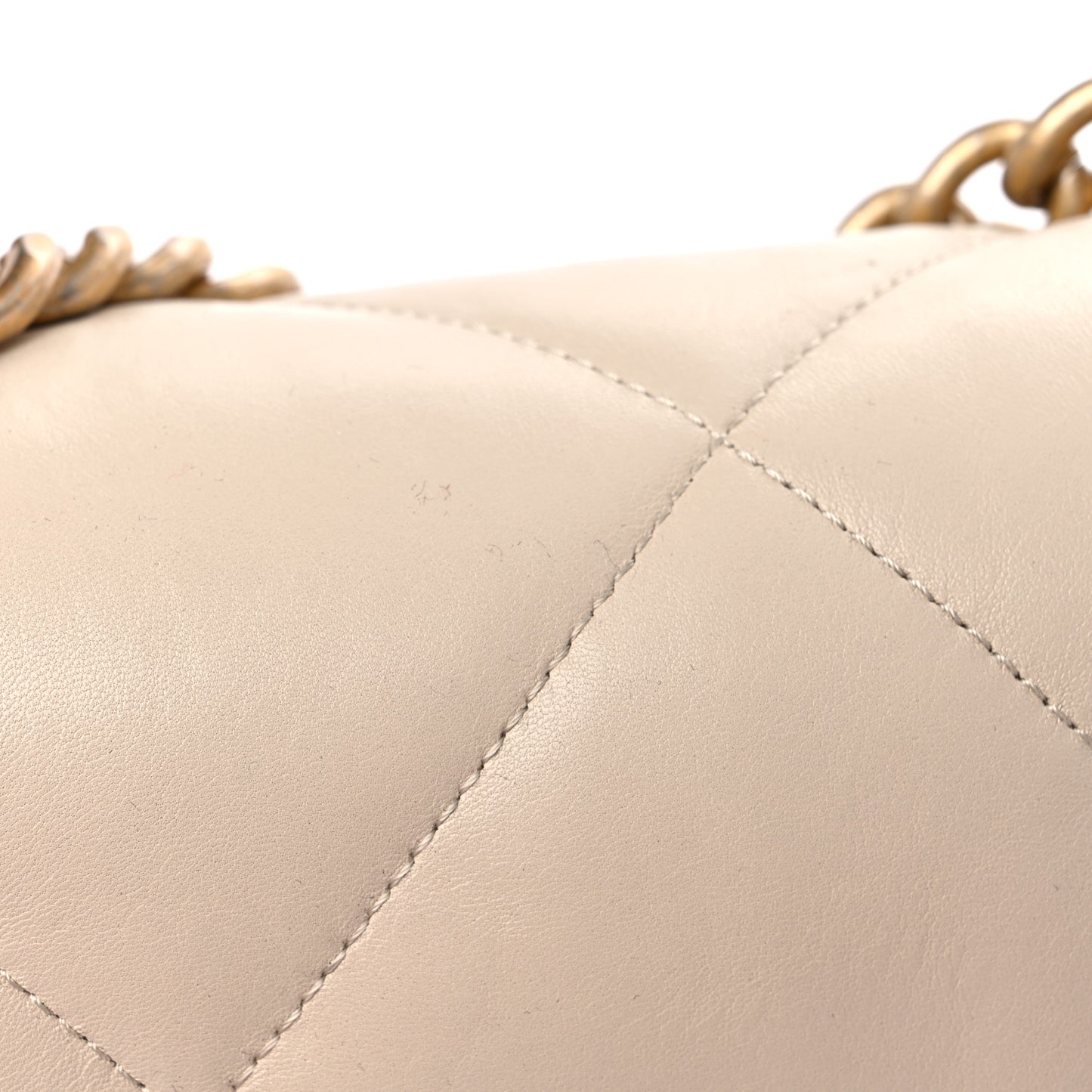 Lambskin Quilted Medium Chanel 19 Flap Light Beige