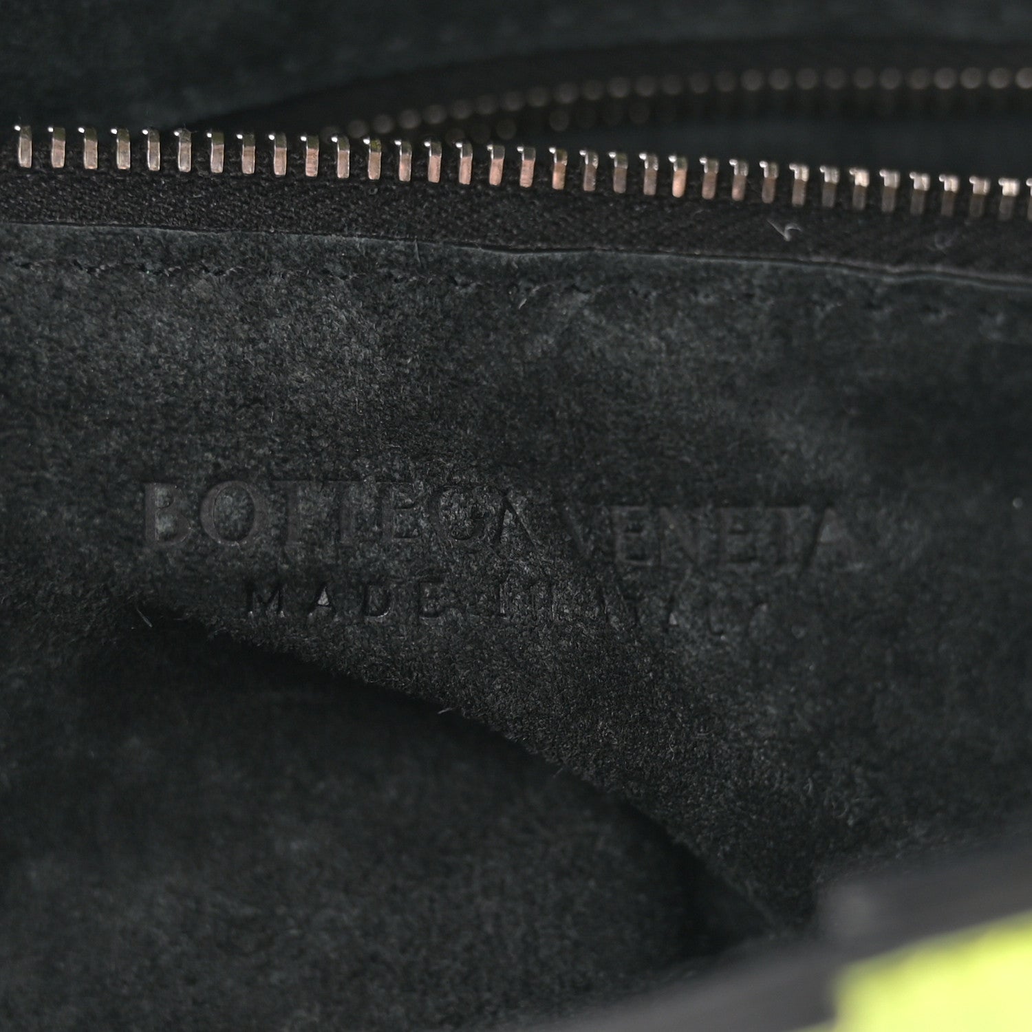 Bottega Veneta Metallic Crushed Calfskin Maxi Intrecciato Cassette Crossbody Bag Chlorophyll 6 of 11