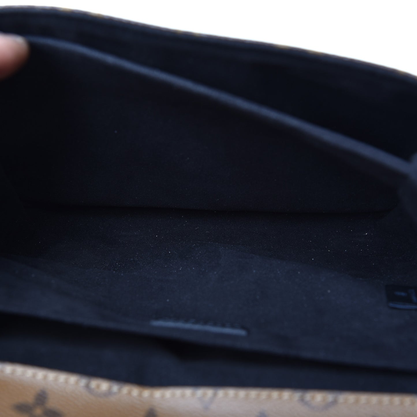 Reverse Monogram Pochette Metis