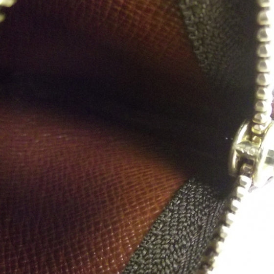 Louis Vuitton Monogram Key Pouch 7 of 7