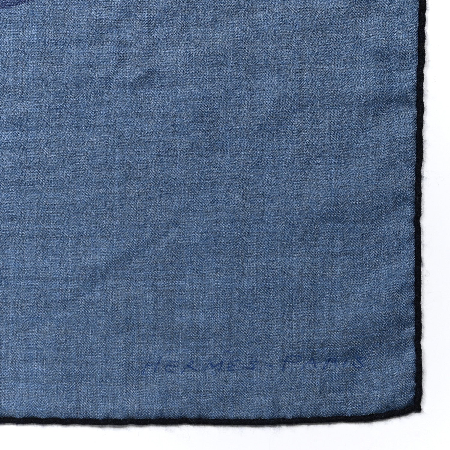 Hermes Cashmere Silk Une Rose Pour Alma Shawl 140 Bleu Chine Encre 3 of 5