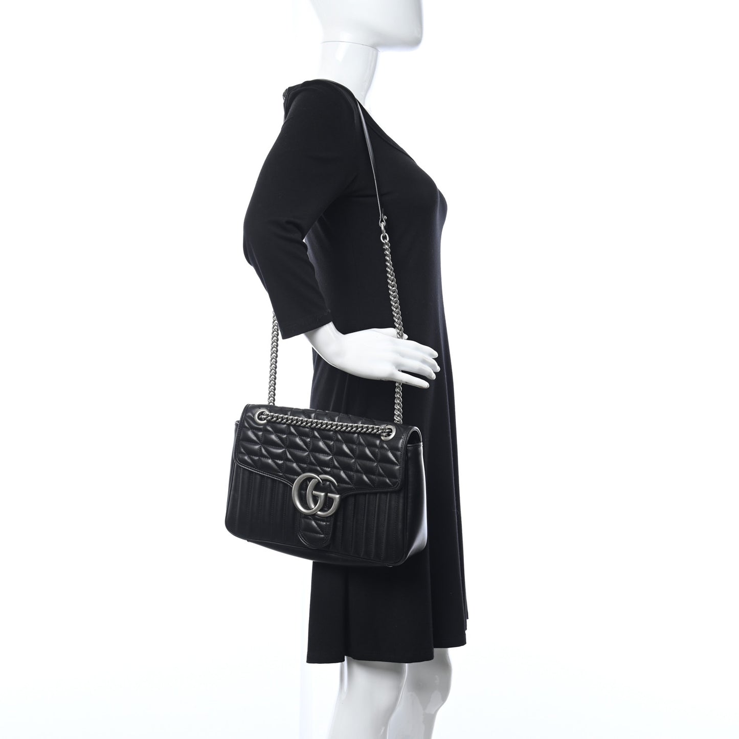 Calfskin Matelasse Aria Medium GG Marmont Shoulder Bag Black