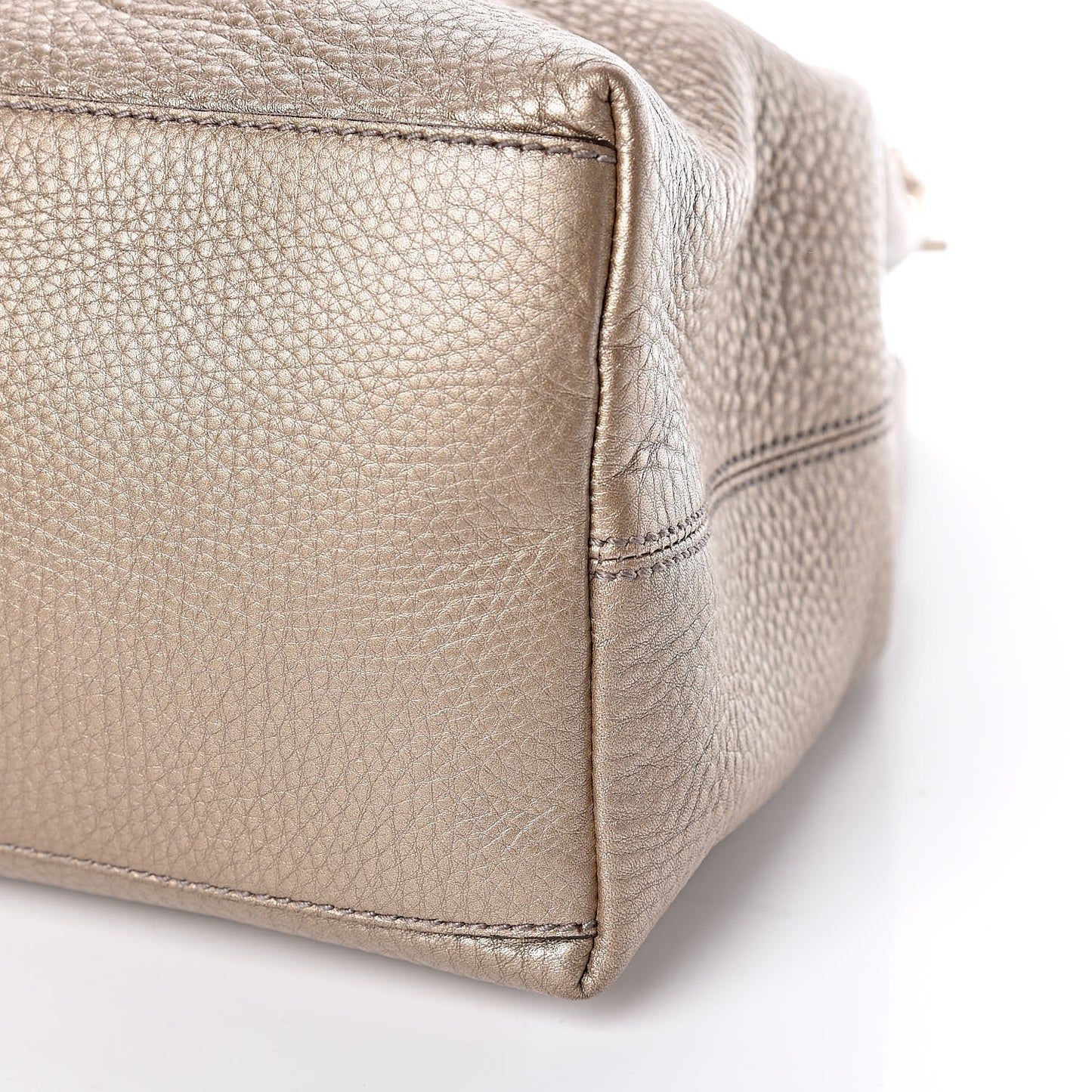 Metallic Pebbled Calfskin Medium Soho Chain Shoulder Bag Golden Beige