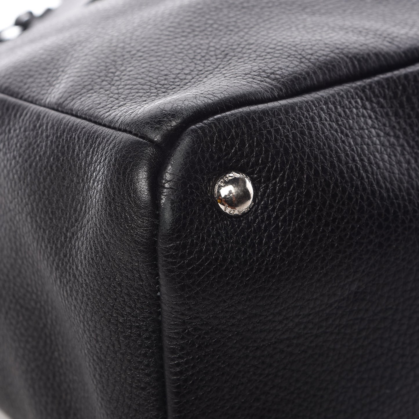Vitello Daino Tote Black