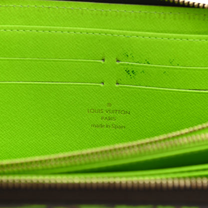 Louis Vuitton Monogram Graffiti Zippy Wallet Green 7 of 10