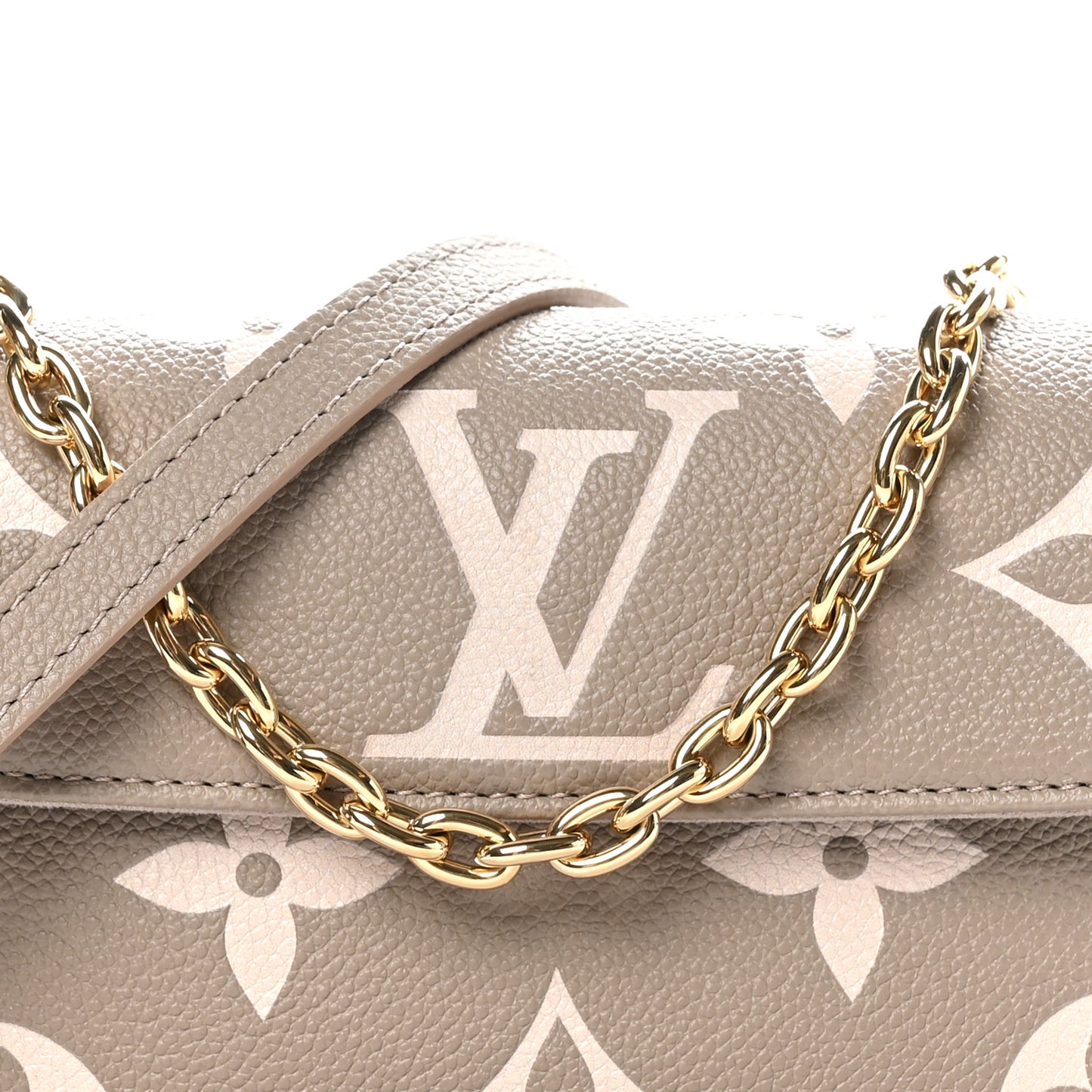 Empreinte Monogram Giant Ivy Wallet On Chain Tourterelle Creme