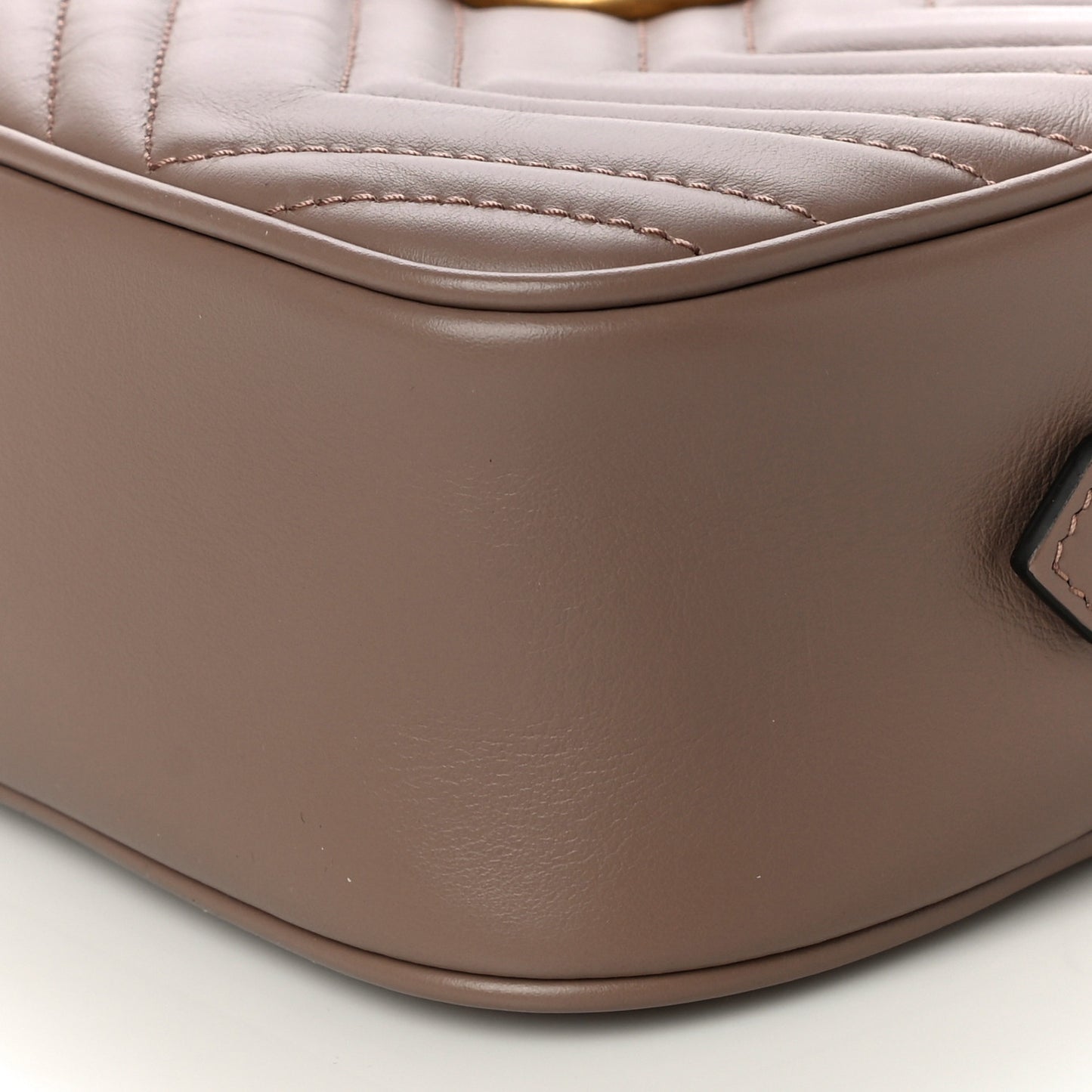 Calfskin Matelasse Small GG Marmont Chain Shoulder Bag Porcelain Rose