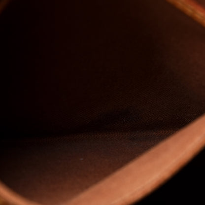 Louis Vuitton Monogram Alma PM 9 of 36