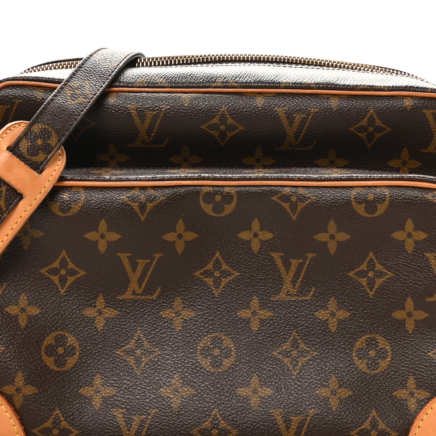 Monogram Nil 28